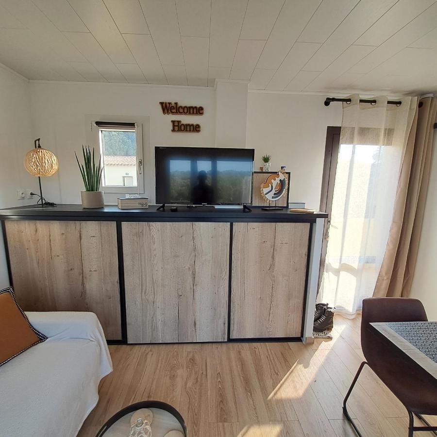 Studio Climatise Cosy Avec Grande Piscine Chauffee 아그 외부 사진