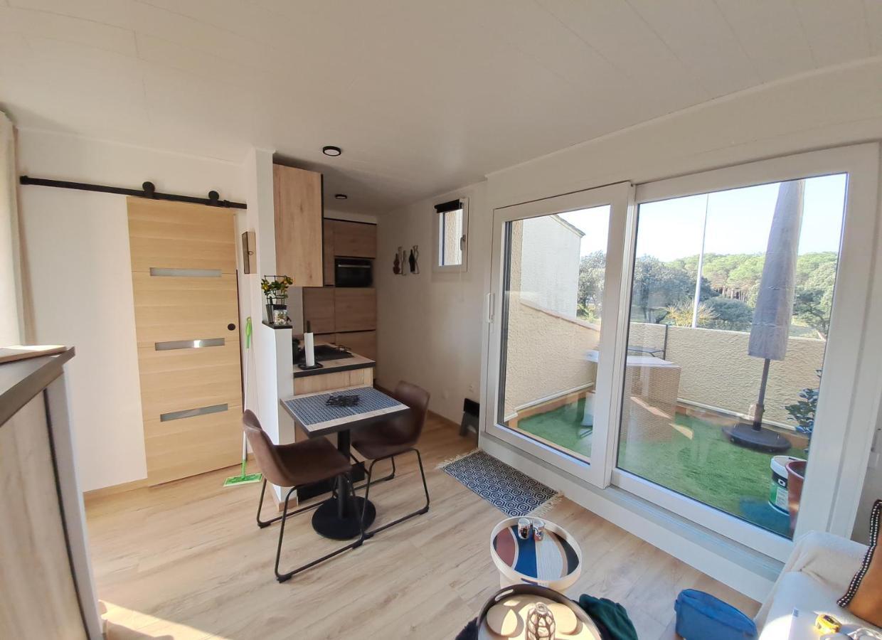 Studio Climatise Cosy Avec Grande Piscine Chauffee 아그 외부 사진